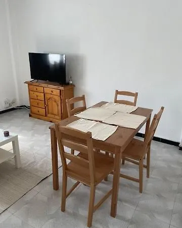 Homestay Matrimonio En Vivienda Compartir Recien Reformada *