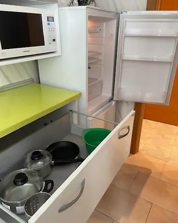 Matrimonio En Vivienda Compartir Recien Reformada Homestay *