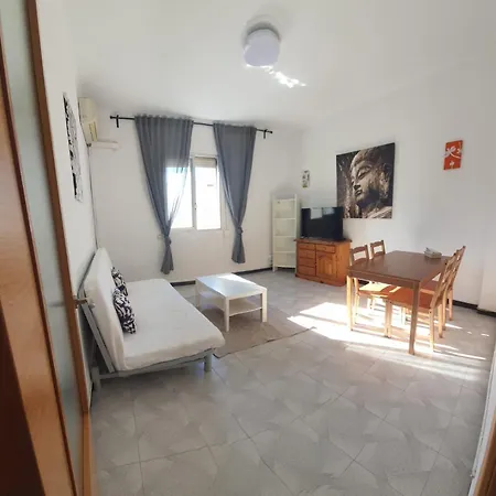 Matrimonio En Vivienda Compartir Recien Reformada Homestay *